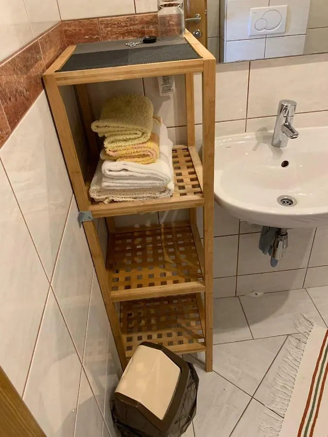 Vila Tesmija Baška Apartamento