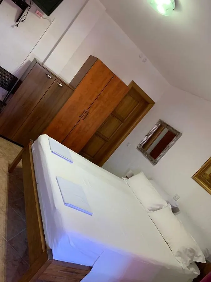 Vila Tesmija Baška