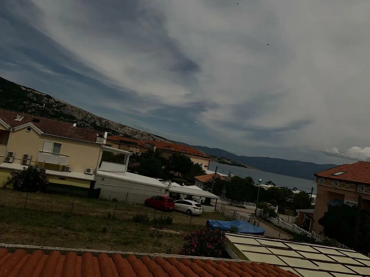 Vila Tesmija Baška Apartment
