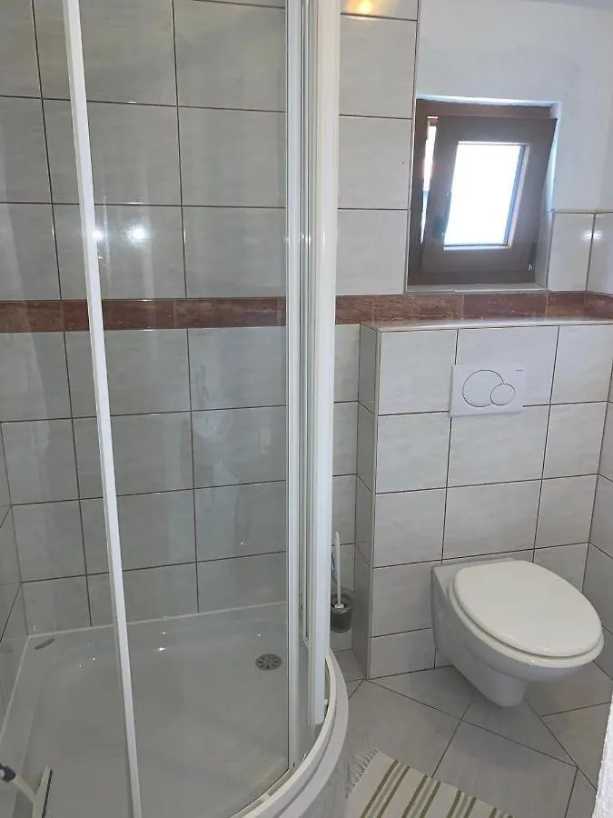Vila Tesmija Baška Apartment